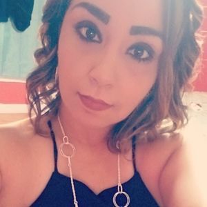 Meet your Posher, Lorena